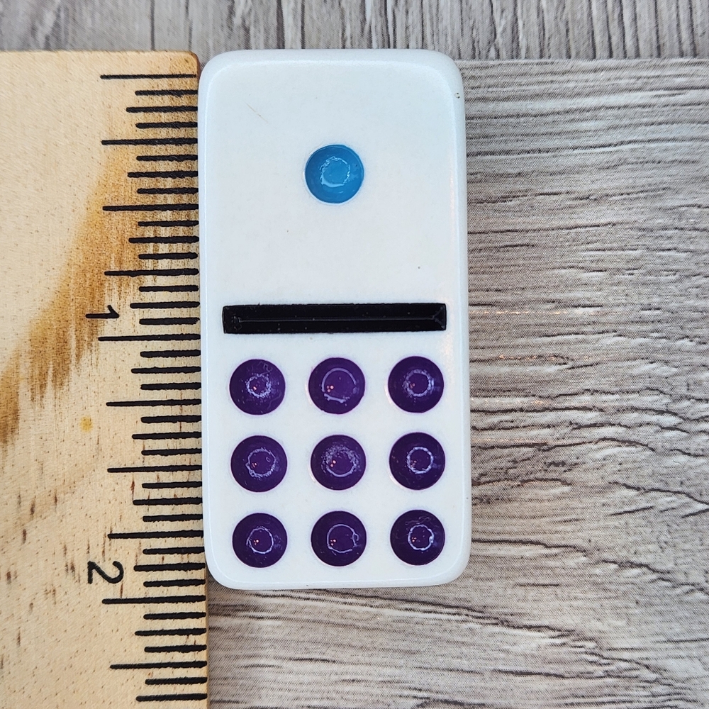 1:9 Replacement Dominoes Large Dot Shiny Color 2 X 1 X 5/8th